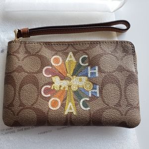BRAND NEW Coach corner zip wristlet clutch rainbow